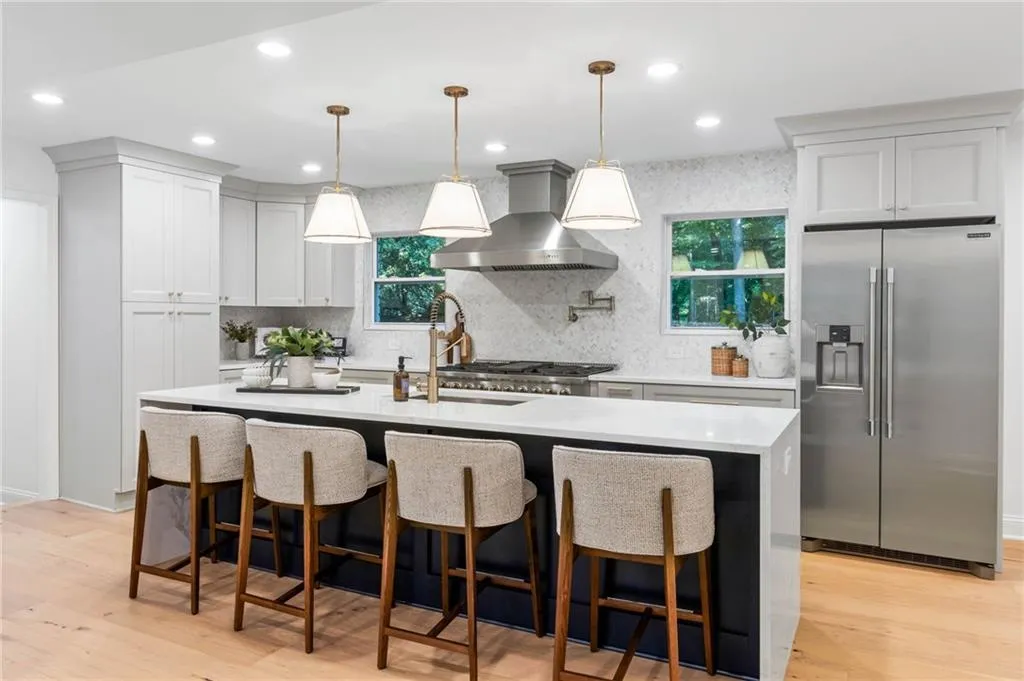 7181 Twin Branch Court, Atlanta, Georgia 30328, 4 Bedrooms Bedrooms, ,4 BathroomsBathrooms,Residential,Sold,7181 Twin Branch Court,7466661