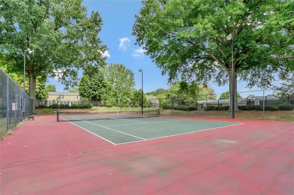 225 Winding River Drive Unit C, Sandy Springs, Georgia 30350, 2 Bedrooms Bedrooms, ,2 BathroomsBathrooms,Residential,Sold,225 Winding River Drive Unit C,6945753