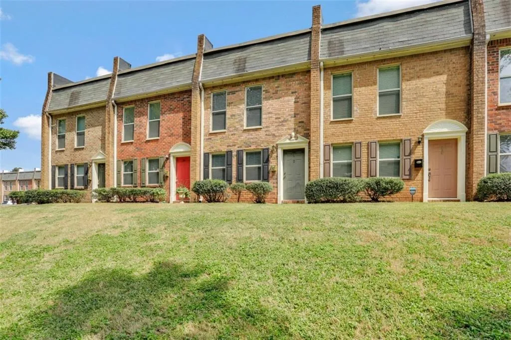 225 Winding River Drive Unit C, Sandy Springs, Georgia 30350, 2 Bedrooms Bedrooms, ,2 BathroomsBathrooms,Residential,Sold,225 Winding River Drive Unit C,6945753