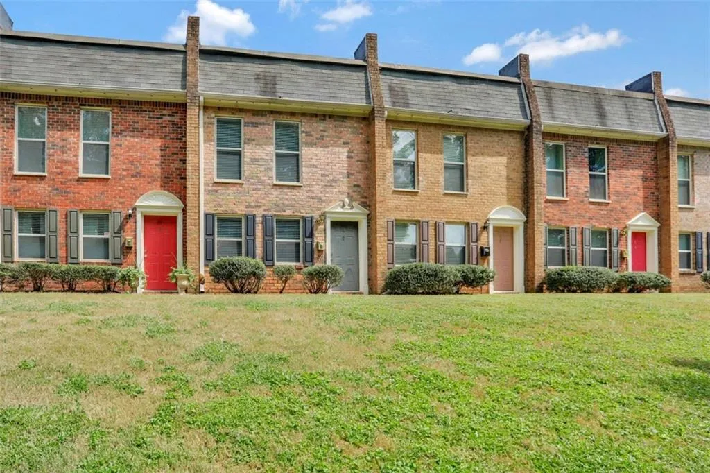 225 Winding River Drive Unit C, Sandy Springs, Georgia 30350, 2 Bedrooms Bedrooms, ,2 BathroomsBathrooms,Residential,Sold,225 Winding River Drive Unit C,6945753