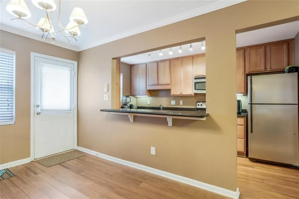 225 Winding River Drive Unit C, Sandy Springs, Georgia 30350, 2 Bedrooms Bedrooms, ,2 BathroomsBathrooms,Residential,Sold,225 Winding River Drive Unit C,6945753