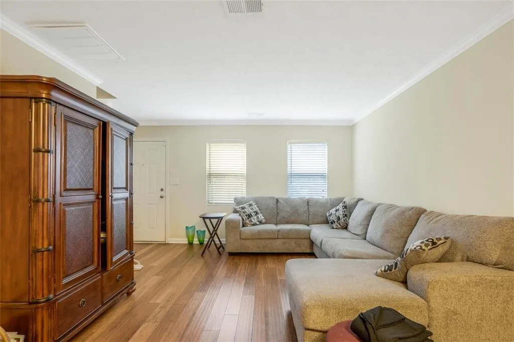 225 Winding River Drive Unit C, Sandy Springs, Georgia 30350, 2 Bedrooms Bedrooms, ,2 BathroomsBathrooms,Residential,Sold,225 Winding River Drive Unit C,6945753