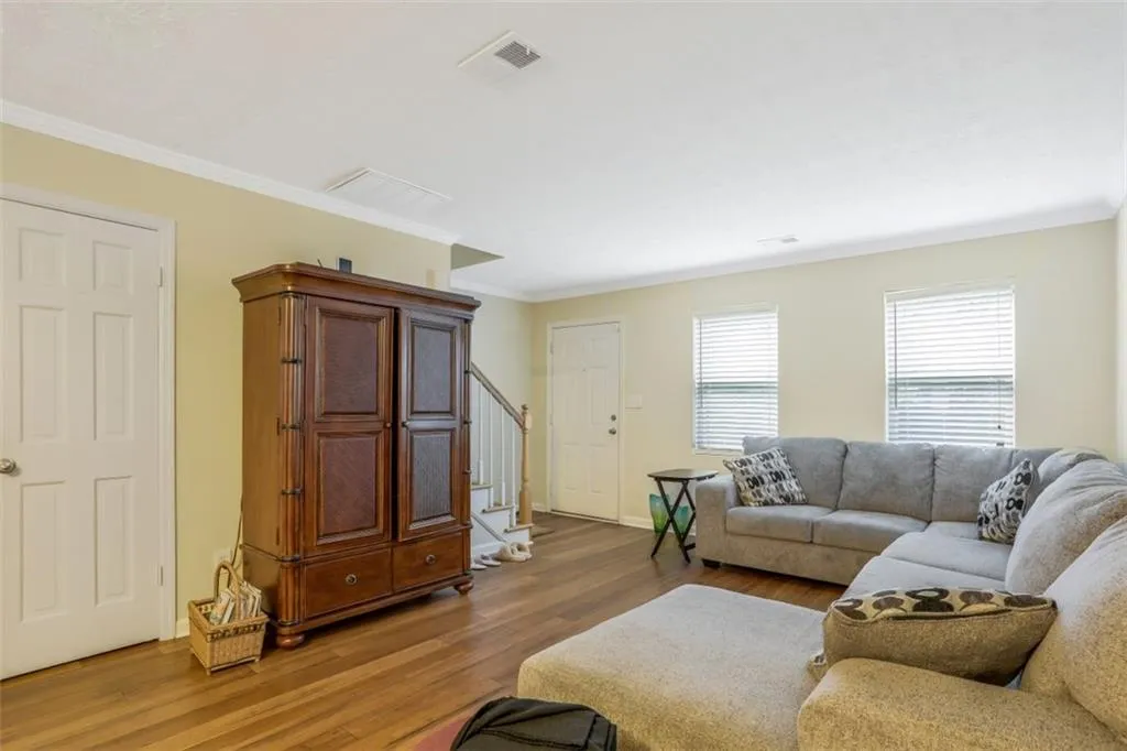 225 Winding River Drive Unit C, Sandy Springs, Georgia 30350, 2 Bedrooms Bedrooms, ,2 BathroomsBathrooms,Residential,Sold,225 Winding River Drive Unit C,6945753