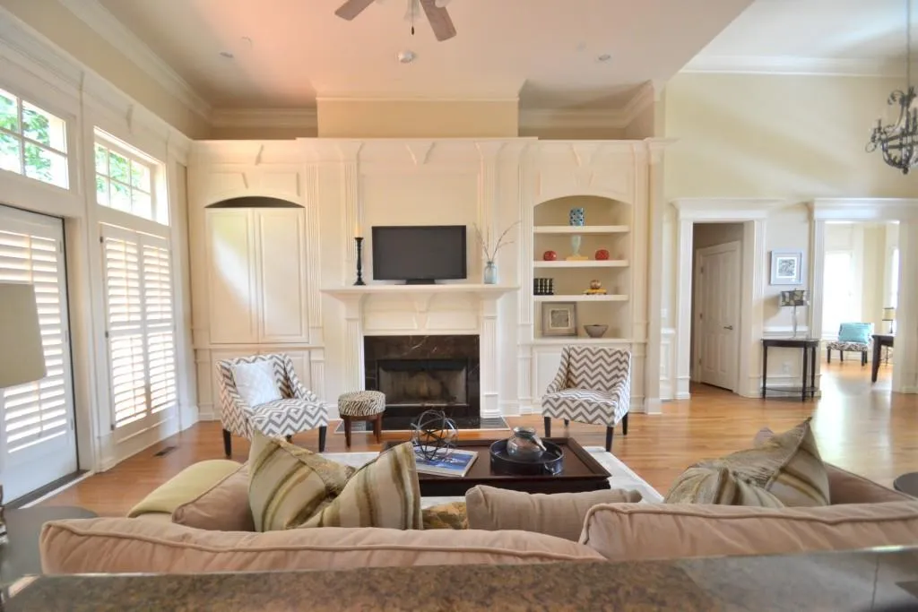 620 Darlington Commons Court Ne, Atlanta, Georgia 30305, 4 Bedrooms Bedrooms, ,3 BathroomsBathrooms,Residential,Sold,620 Darlington Commons Court Ne,5583014