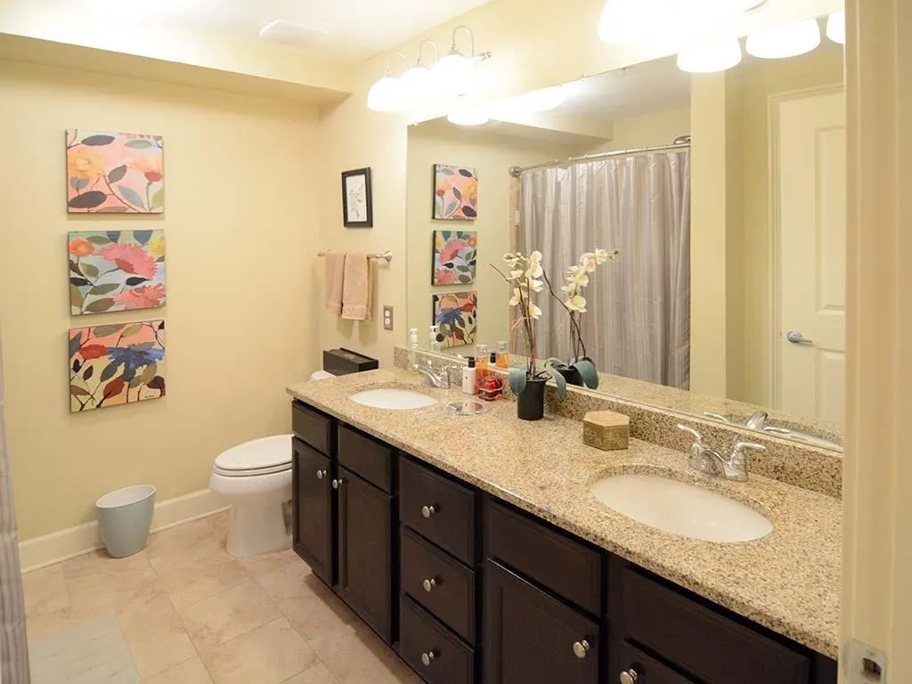 200 River Vista Drive Unit 620, Atlanta, Georgia 30339, 2 Bedrooms Bedrooms, ,2 BathroomsBathrooms,Residential,Sold,200 River Vista Drive Unit 620,5744943