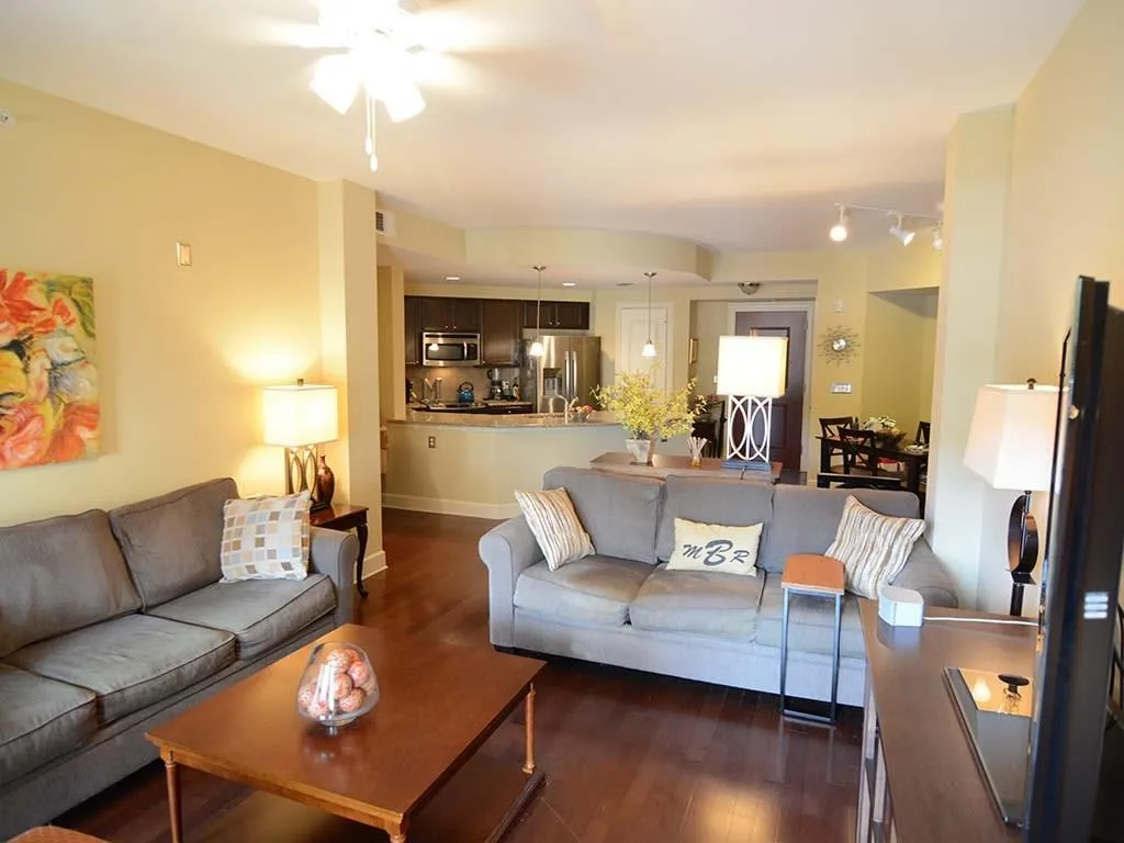 200 River Vista Drive Unit 620, Atlanta, Georgia 30339, 2 Bedrooms Bedrooms, ,2 BathroomsBathrooms,Residential,Sold,200 River Vista Drive Unit 620,5744943