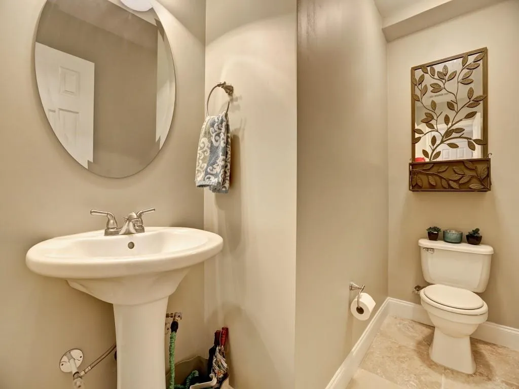 6980 Roswell Road Unit C5, Atlanta, Georgia 30328, 2 Bedrooms Bedrooms, ,2 BathroomsBathrooms,Residential,Sold,6980 Roswell Road Unit C5,5707660