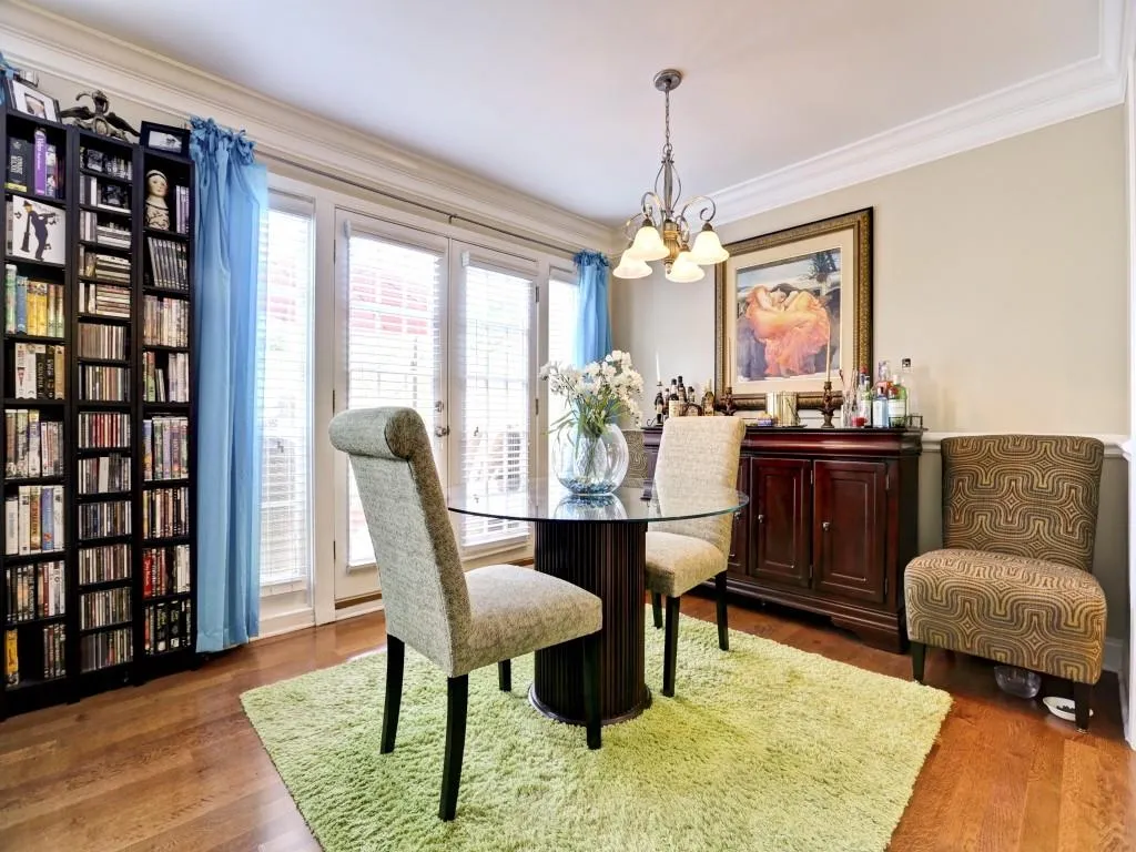 6980 Roswell Road Unit C5, Atlanta, Georgia 30328, 2 Bedrooms Bedrooms, ,2 BathroomsBathrooms,Residential,Sold,6980 Roswell Road Unit C5,5707660