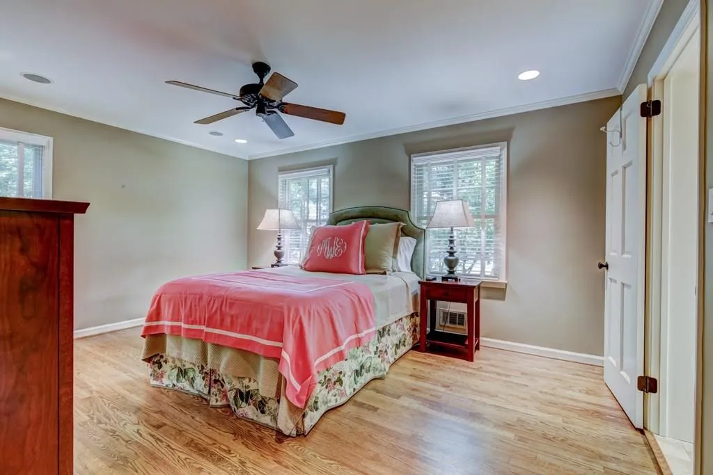 6580 Williamson Drive, Sandy Springs, Georgia 30328, 3 Bedrooms Bedrooms, ,3 BathroomsBathrooms,Residential,Sold,6580 Williamson Drive,6038080