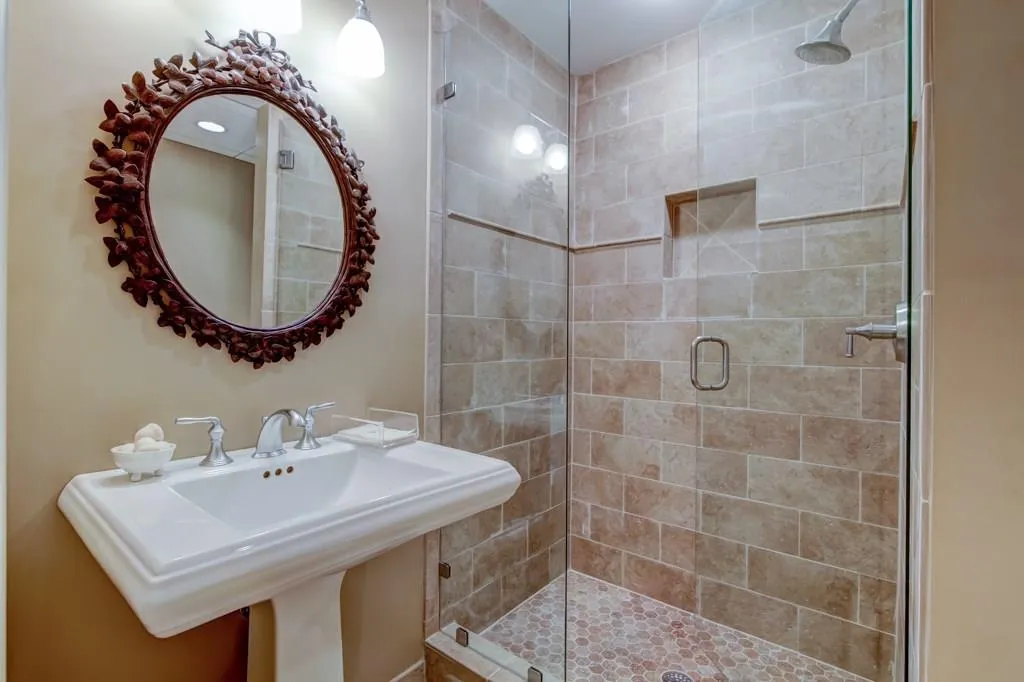 6580 Williamson Drive, Sandy Springs, Georgia 30328, 3 Bedrooms Bedrooms, ,3 BathroomsBathrooms,Residential,Sold,6580 Williamson Drive,6038080