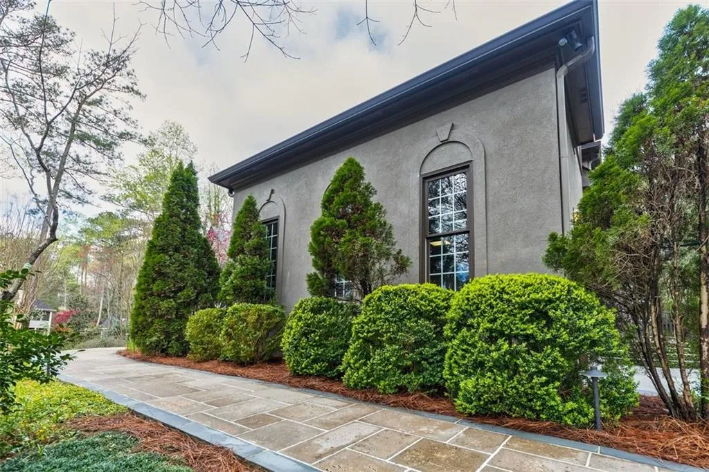 5016 Green Pine Drive Ne, Sandy Springs, Georgia 30342, 5 Bedrooms Bedrooms, ,5 BathroomsBathrooms,Residential,Sold,5016 Green Pine Drive Ne,6696584