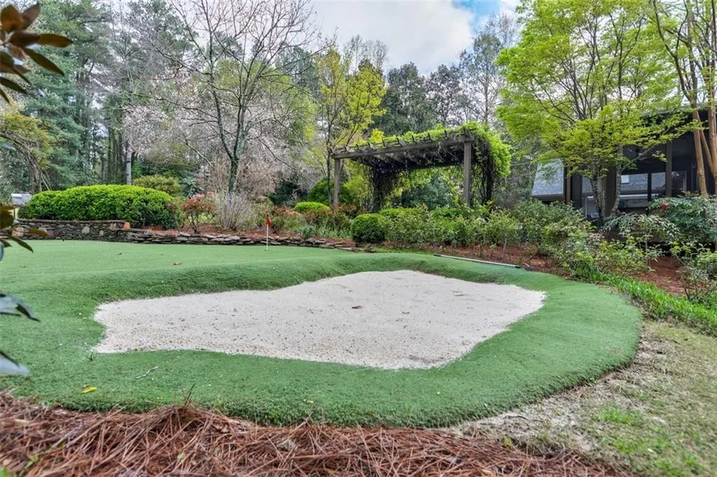 5016 Green Pine Drive Ne, Sandy Springs, Georgia 30342, 5 Bedrooms Bedrooms, ,5 BathroomsBathrooms,Residential,Sold,5016 Green Pine Drive Ne,6696584