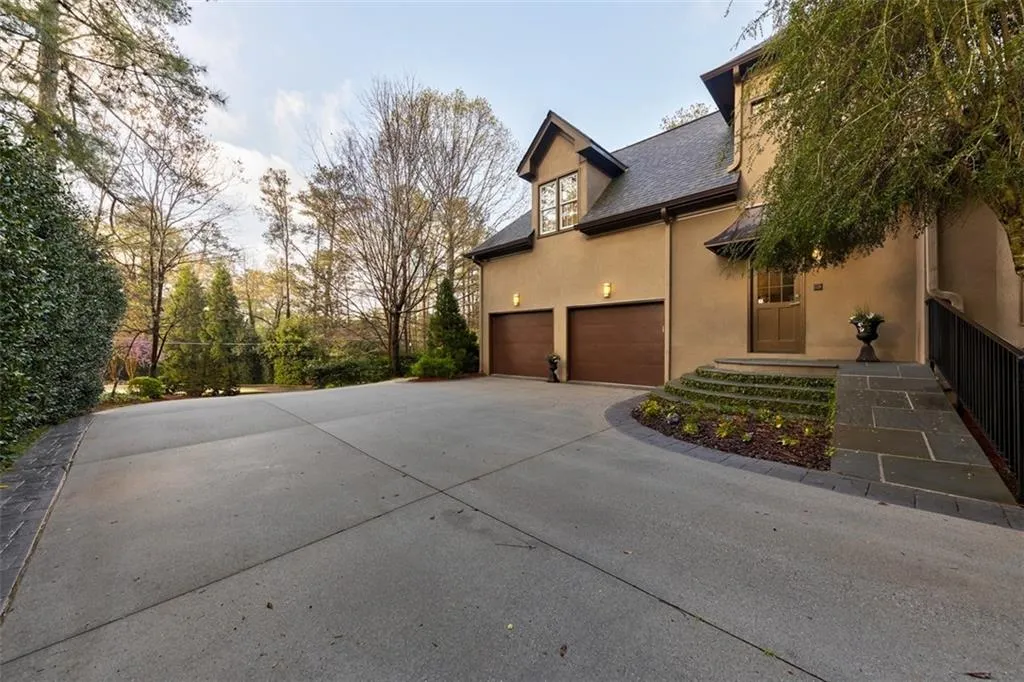 5016 Green Pine Drive Ne, Sandy Springs, Georgia 30342, 5 Bedrooms Bedrooms, ,5 BathroomsBathrooms,Residential,Sold,5016 Green Pine Drive Ne,6696584