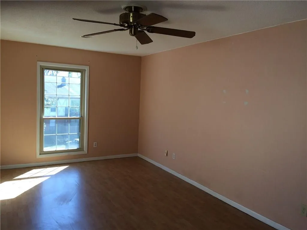 6851 Roswell Road Unit K9, Sandy Springs, Georgia 30328, 3 Bedrooms Bedrooms, ,2 BathroomsBathrooms,Residential,Sold,6851 Roswell Road Unit K9,5637119