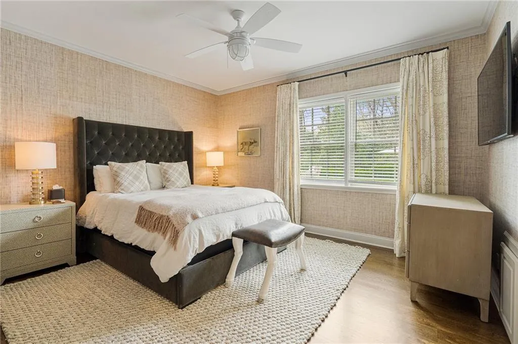 Guest bedroom on terrace level with kitchenette.