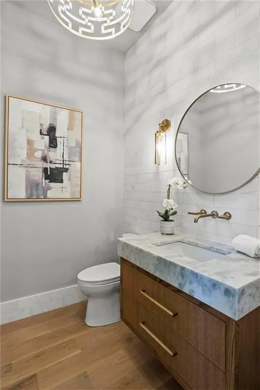 4815 Merlendale Court, Sandy Springs, Georgia 30327, 5 Bedrooms Bedrooms, ,6 BathroomsBathrooms,Residential,Sold,4815 Merlendale Court,7458472