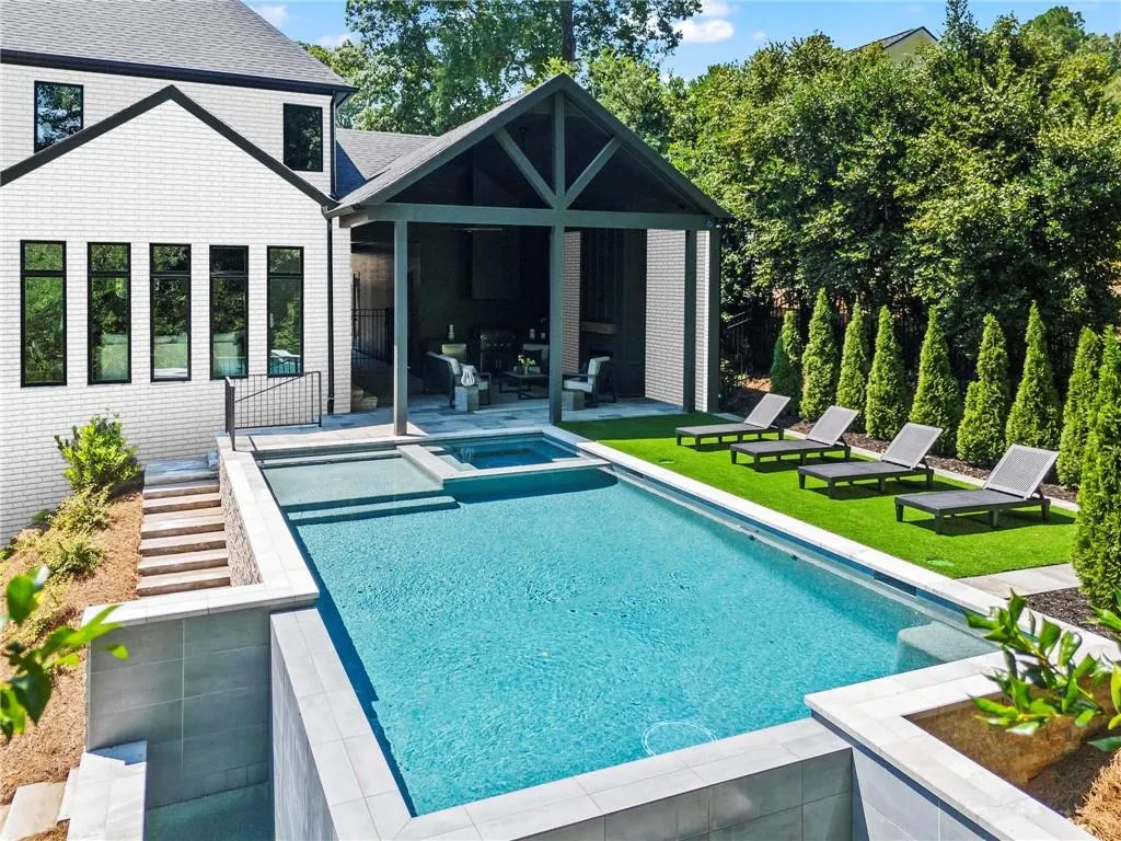 4815 Merlendale Court, Sandy Springs, Georgia 30327, 5 Bedrooms Bedrooms, ,6 BathroomsBathrooms,Residential,Sold,4815 Merlendale Court,7458472