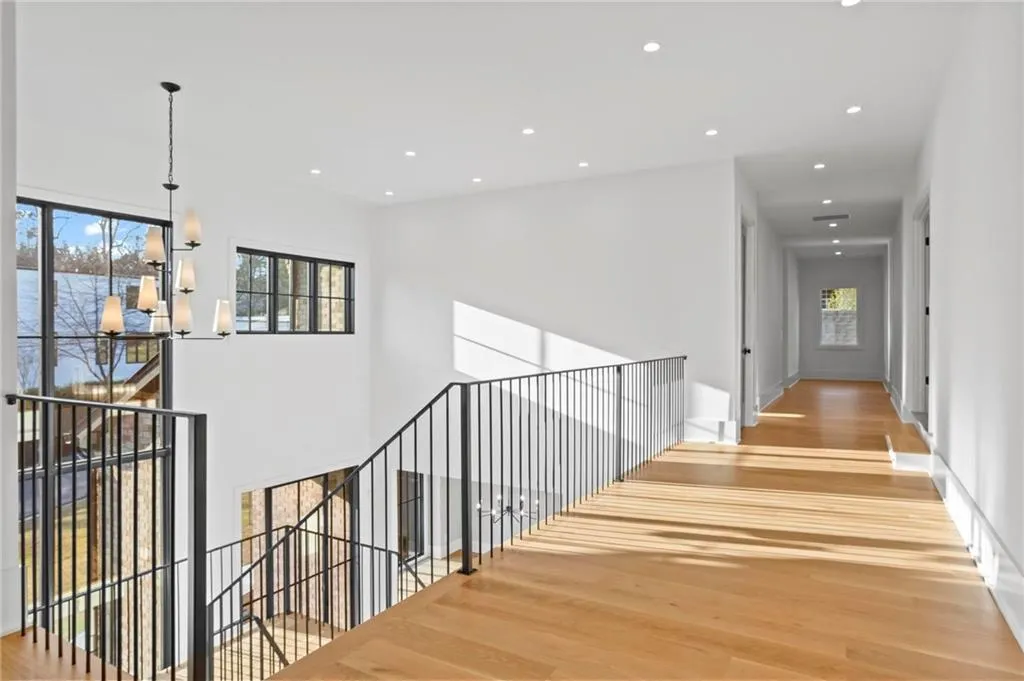 4815 Merlendale Court, Sandy Springs, Georgia 30327, 5 Bedrooms Bedrooms, ,6 BathroomsBathrooms,Residential,Sold,4815 Merlendale Court,7458472