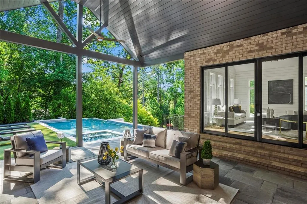 4815 Merlendale Court, Sandy Springs, Georgia 30327, 5 Bedrooms Bedrooms, ,6 BathroomsBathrooms,Residential,Sold,4815 Merlendale Court,7458472