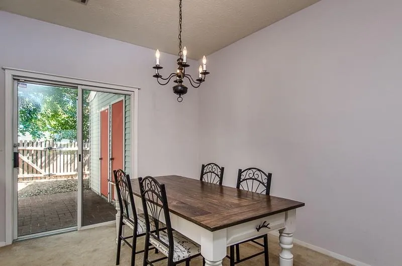 1303 Wedgewood Court, Sandy Springs, Georgia 30350, 2 Bedrooms Bedrooms, ,2 BathroomsBathrooms,Residential,Sold,1303 Wedgewood Court,5745022
