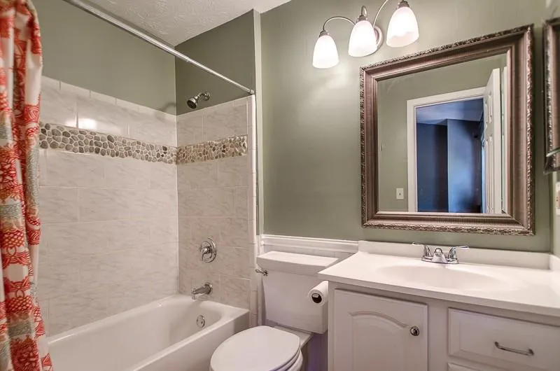 1303 Wedgewood Court, Sandy Springs, Georgia 30350, 2 Bedrooms Bedrooms, ,2 BathroomsBathrooms,Residential,Sold,1303 Wedgewood Court,5745022