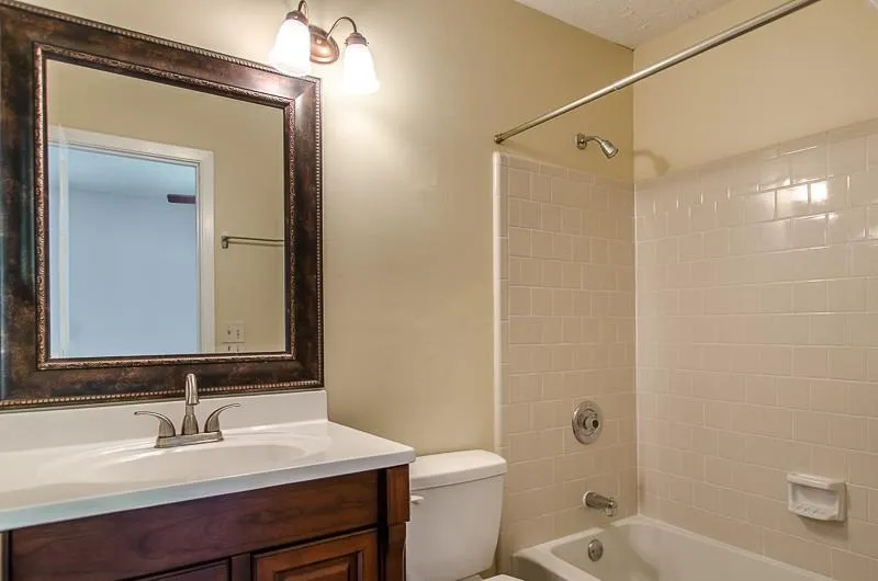 1303 Wedgewood Court, Sandy Springs, Georgia 30350, 2 Bedrooms Bedrooms, ,2 BathroomsBathrooms,Residential,Sold,1303 Wedgewood Court,5745022