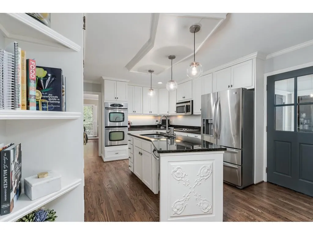 5745 Kayron Drive, Sandy Springs, Georgia 30328, 3 Bedrooms Bedrooms, ,2 BathroomsBathrooms,Residential,Sold,5745 Kayron Drive,6628836