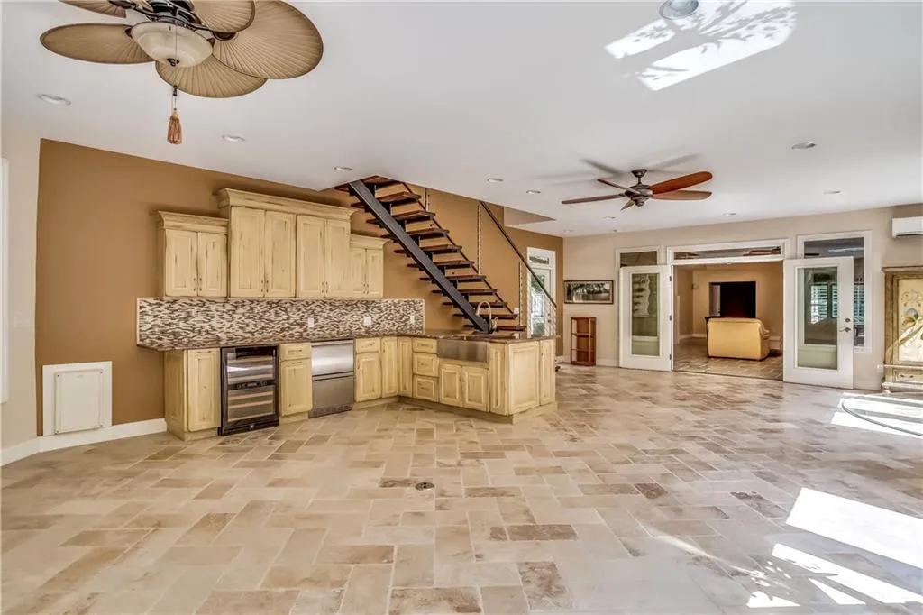 3628 Old Ivy Lane Ne, Atlanta, Georgia 30342, 5 Bedrooms Bedrooms, ,5 BathroomsBathrooms,Residential,Sold,3628 Old Ivy Lane Ne,5732970