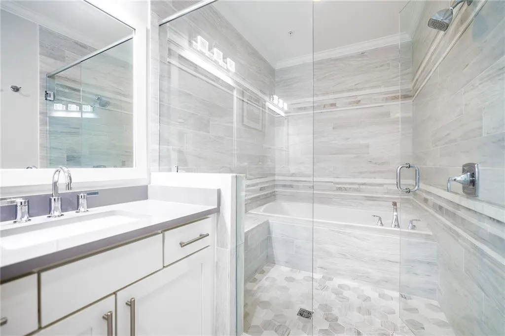 18 Peachtree Avenue Ne Unit 5, Atlanta, Georgia 30305, 3 Bedrooms Bedrooms, ,3 BathroomsBathrooms,Residential,For Sale,18 Peachtree Avenue Ne Unit 5,7600015