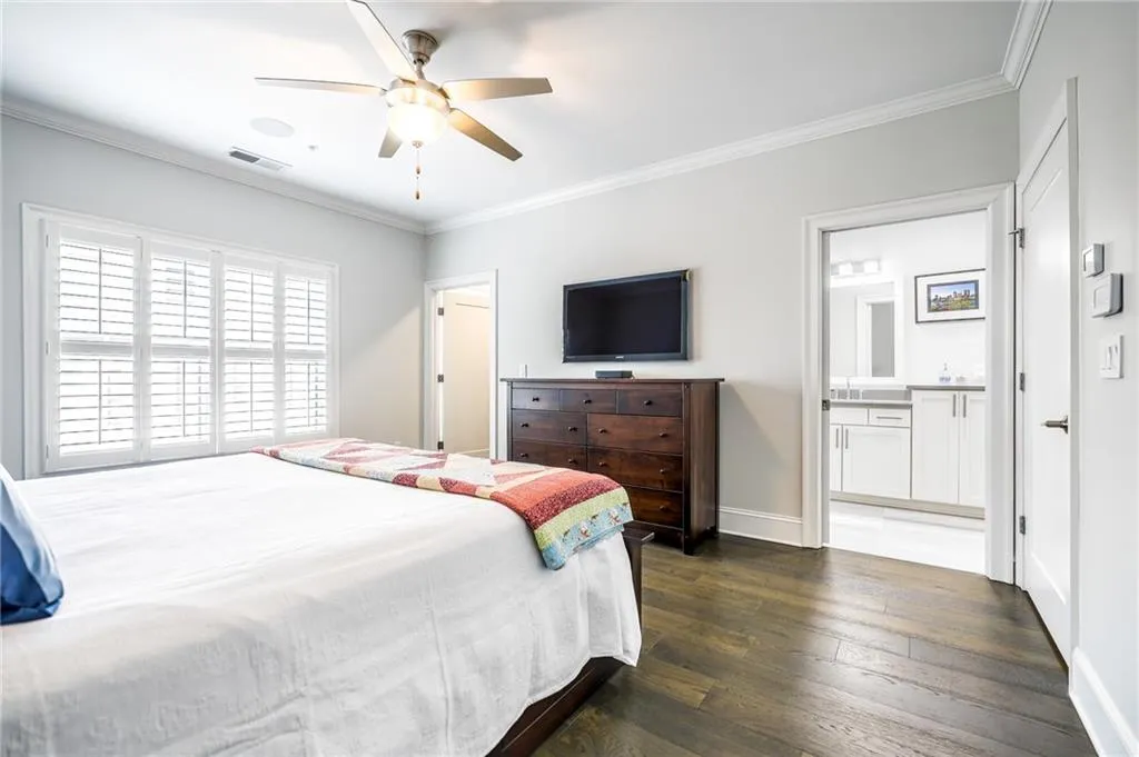 18 Peachtree Avenue Ne Unit 5, Atlanta, Georgia 30305, 3 Bedrooms Bedrooms, ,3 BathroomsBathrooms,Residential,For Sale,18 Peachtree Avenue Ne Unit 5,7600015