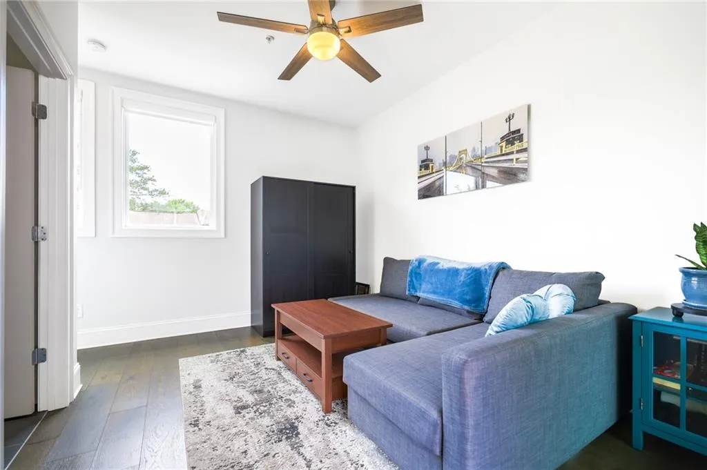 18 Peachtree Avenue Ne Unit 5, Atlanta, Georgia 30305, 3 Bedrooms Bedrooms, ,3 BathroomsBathrooms,Residential,For Sale,18 Peachtree Avenue Ne Unit 5,7600015