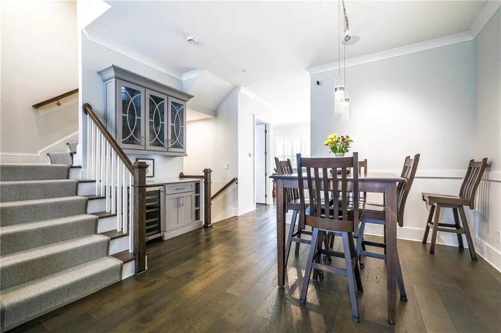 18 Peachtree Avenue Ne Unit 5, Atlanta, Georgia 30305, 3 Bedrooms Bedrooms, ,3 BathroomsBathrooms,Residential,For Sale,18 Peachtree Avenue Ne Unit 5,7600015