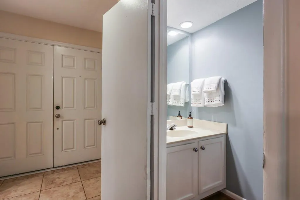 67 Prospect Place Unit 67, Atlanta, Georgia 30328, 3 Bedrooms Bedrooms, ,2 BathroomsBathrooms,Residential,Sold,67 Prospect Place Unit 67,6049087