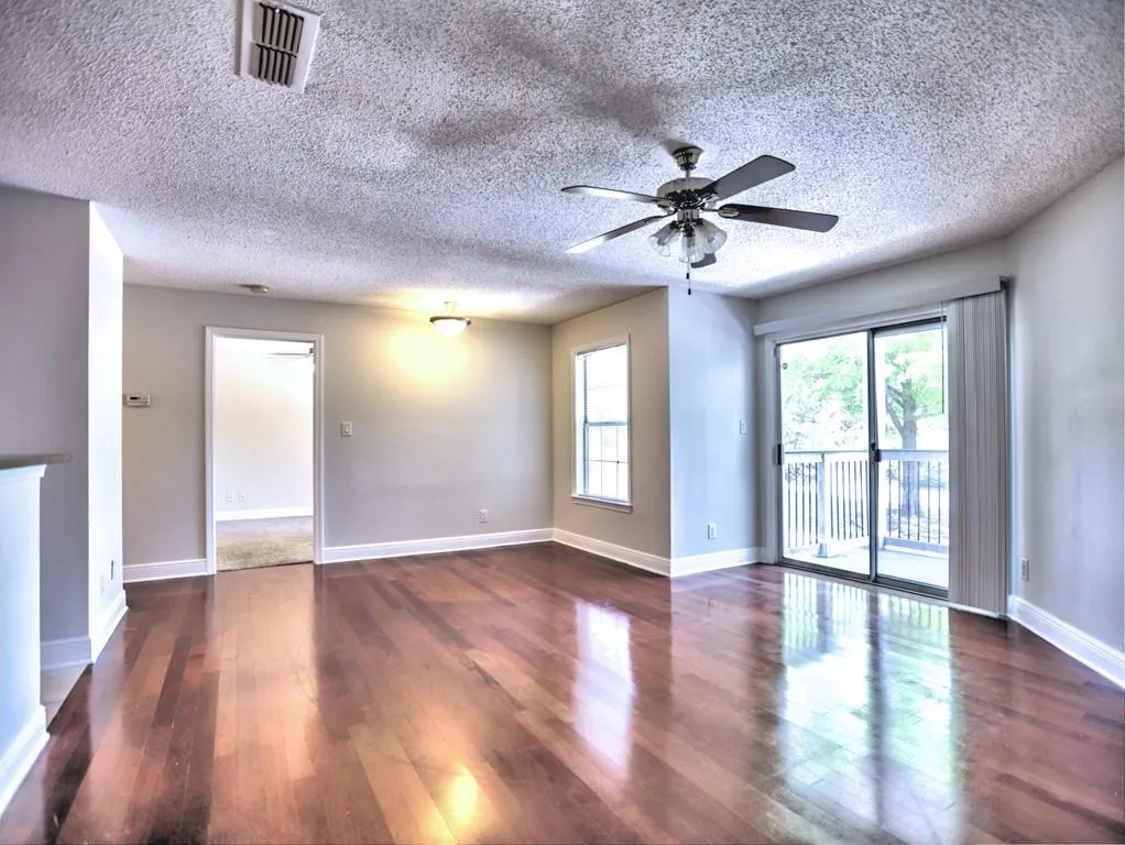 1203 Santa Fe Parkway, Sandy Springs, Georgia 30350, 1 Bedroom Bedrooms, ,1 BathroomBathrooms,Residential,Sold,1203 Santa Fe Parkway,7201545