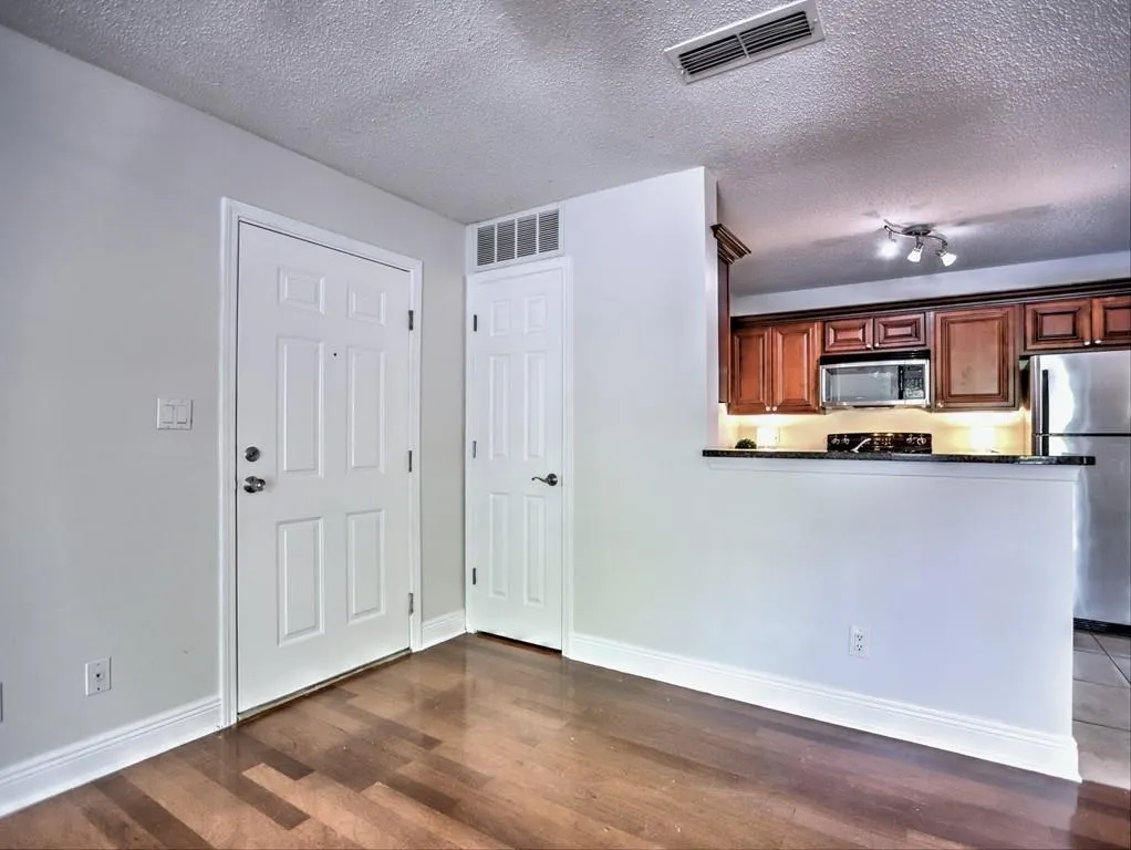 1203 Santa Fe Parkway, Sandy Springs, Georgia 30350, 1 Bedroom Bedrooms, ,1 BathroomBathrooms,Residential,Sold,1203 Santa Fe Parkway,7201545