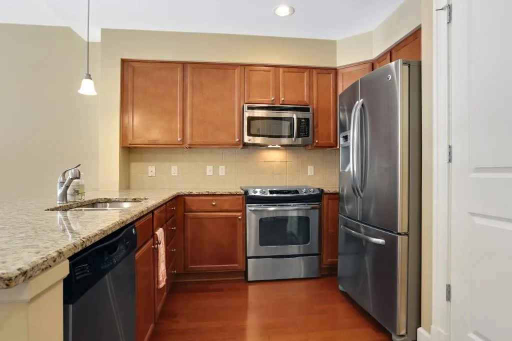 200 River Vista Drive Unit 622, Atlanta, Georgia 30339, 1 Bedroom Bedrooms, ,1 BathroomBathrooms,Residential,Sold,200 River Vista Drive Unit 622,5819779