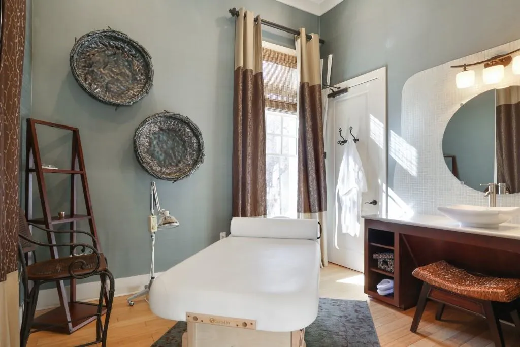 200 River Vista Drive Unit 622, Atlanta, Georgia 30339, 1 Bedroom Bedrooms, ,1 BathroomBathrooms,Residential,Sold,200 River Vista Drive Unit 622,5819779