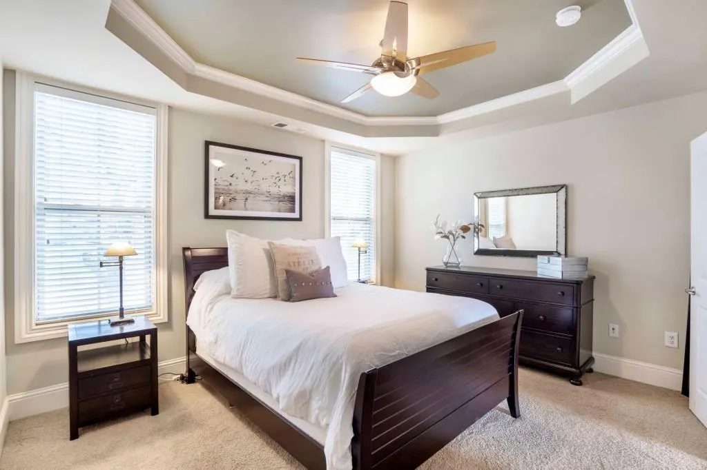 230 Le Gran Bend Ne, Sandy Springs, Georgia 30328, 2 Bedrooms Bedrooms, ,2 BathroomsBathrooms,Residential,Sold,230 Le Gran Bend Ne,6870519