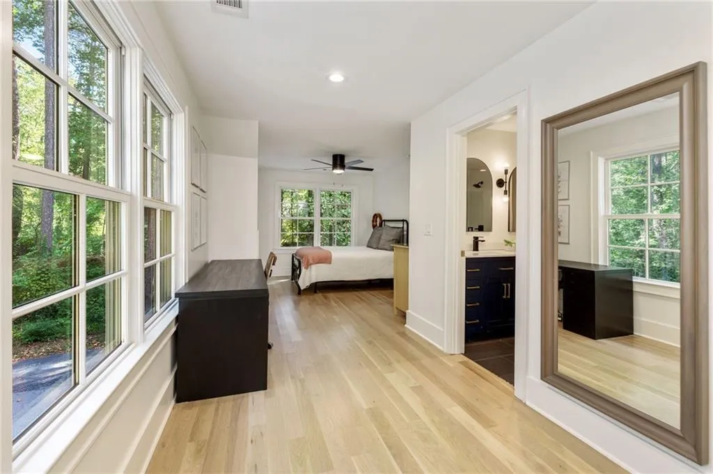705 Old Post Road, Atlanta, Georgia 30328, 6 Bedrooms Bedrooms, ,5 BathroomsBathrooms,Residential,Sold,705 Old Post Road,7508663