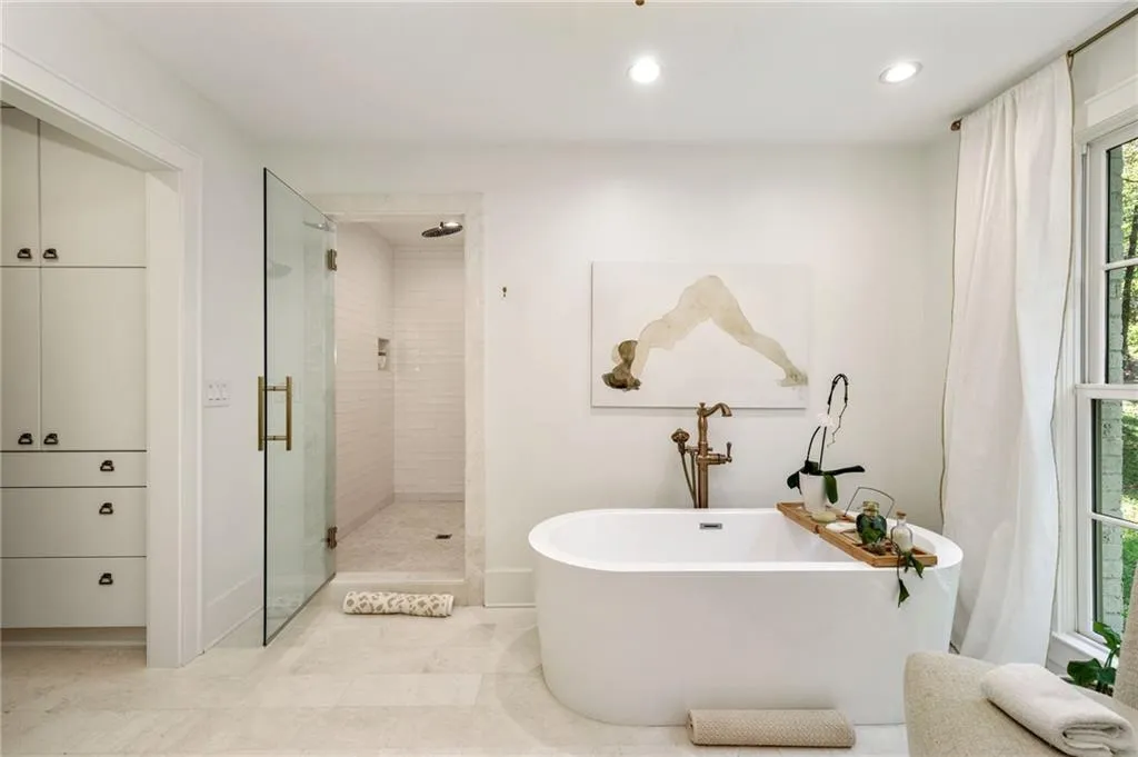705 Old Post Road, Atlanta, Georgia 30328, 6 Bedrooms Bedrooms, ,5 BathroomsBathrooms,Residential,Sold,705 Old Post Road,7508663