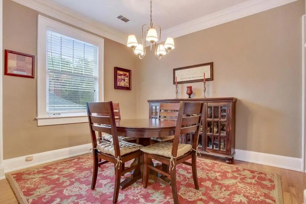 71 Maddox Drive Ne Unit 8, Atlanta, Georgia 30309, 1 Bedroom Bedrooms, ,1 BathroomBathrooms,Residential,Sold,71 Maddox Drive Ne Unit 8,5596251