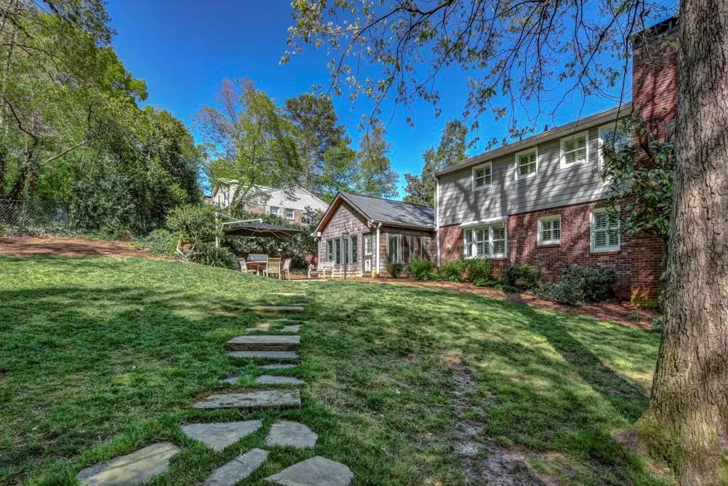 7230 Wynhill Drive, Sandy Springs, Georgia 30328, 4 Bedrooms Bedrooms, ,2 BathroomsBathrooms,Residential,Sold,7230 Wynhill Drive,6544556