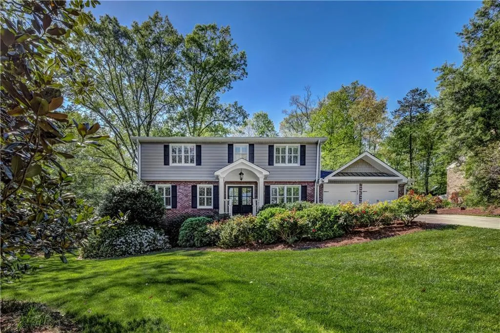 7230 Wynhill Drive, Sandy Springs, Georgia 30328, 4 Bedrooms Bedrooms, ,2 BathroomsBathrooms,Residential,Sold,7230 Wynhill Drive,6544556