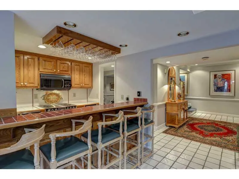 910 Curlew Court Nw, Sandy Springs, Georgia 30327, 5 Bedrooms Bedrooms, ,5 BathroomsBathrooms,Residential,Sold,910 Curlew Court Nw,5381020