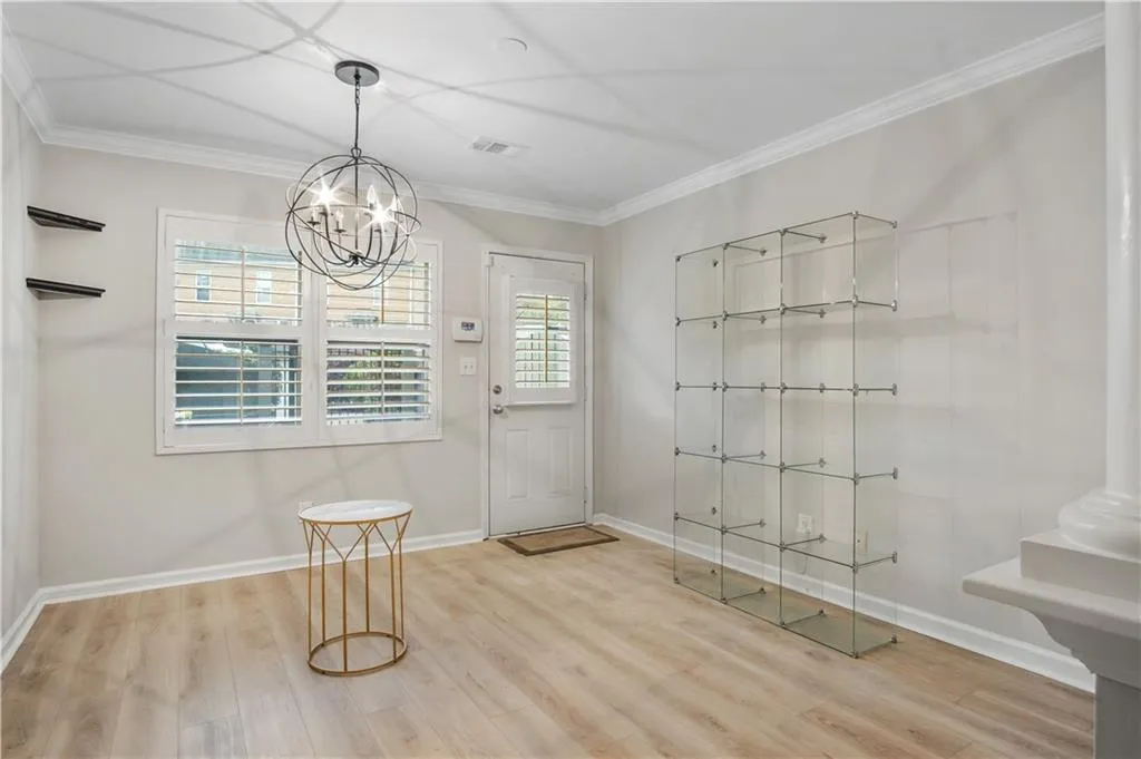 115 Winding River Drive Unit B, Atlanta, Georgia 30350, 3 Bedrooms Bedrooms, ,2 BathroomsBathrooms,Residential,Sold,115 Winding River Drive Unit B,7184842