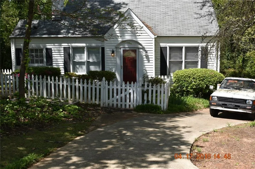 138 Mount Paran Road Ne, Atlanta, Georgia 30342, 2 Bedrooms Bedrooms, ,2 BathroomsBathrooms,Residential,Sold,138 Mount Paran Road Ne,5970995