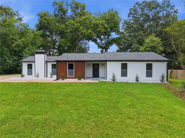978 Hilltop Court, Lawrenceville, Georgia 30045