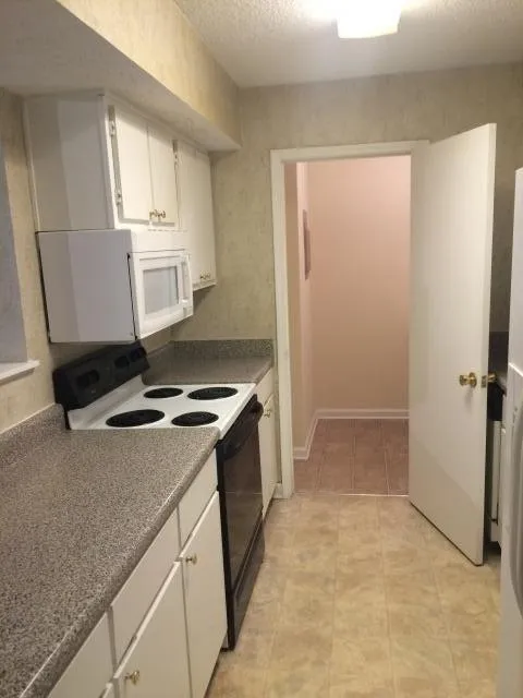 3004 Wingate Way Unit 0, Sandy Springs, Georgia 30350, 1 Bedroom Bedrooms, ,1 BathroomBathrooms,Residential,Sold,3004 Wingate Way Unit 0,5865045