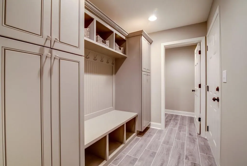 465 Tanacrest Drive, Sandy Springs, Georgia 30328, 4 Bedrooms Bedrooms, ,3 BathroomsBathrooms,Residential,Sold,465 Tanacrest Drive,5784634