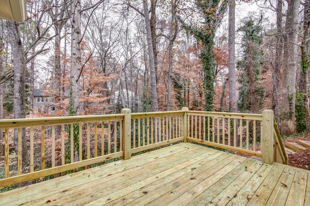 465 Tanacrest Drive, Sandy Springs, Georgia 30328, 4 Bedrooms Bedrooms, ,3 BathroomsBathrooms,Residential,Sold,465 Tanacrest Drive,5784634